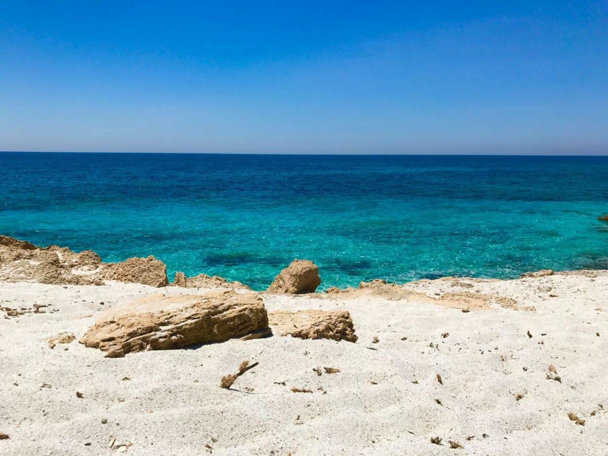 West Sardinia Apartments กาบราส ภายนอก รูปภาพ